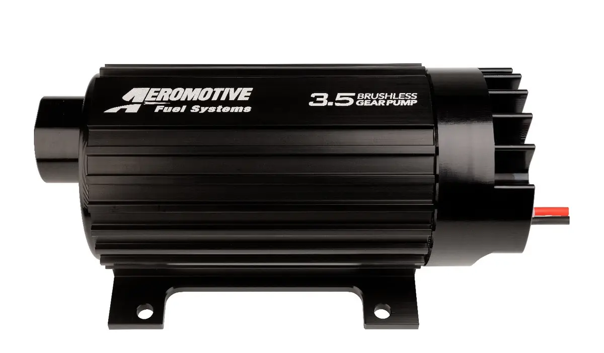 Aeromotive Fuel Pump, In-Line, Signature Brushless Spur Gear, 3.5Gpm (Pump Sleeve Includes Mounting Provisions) - 11185 1