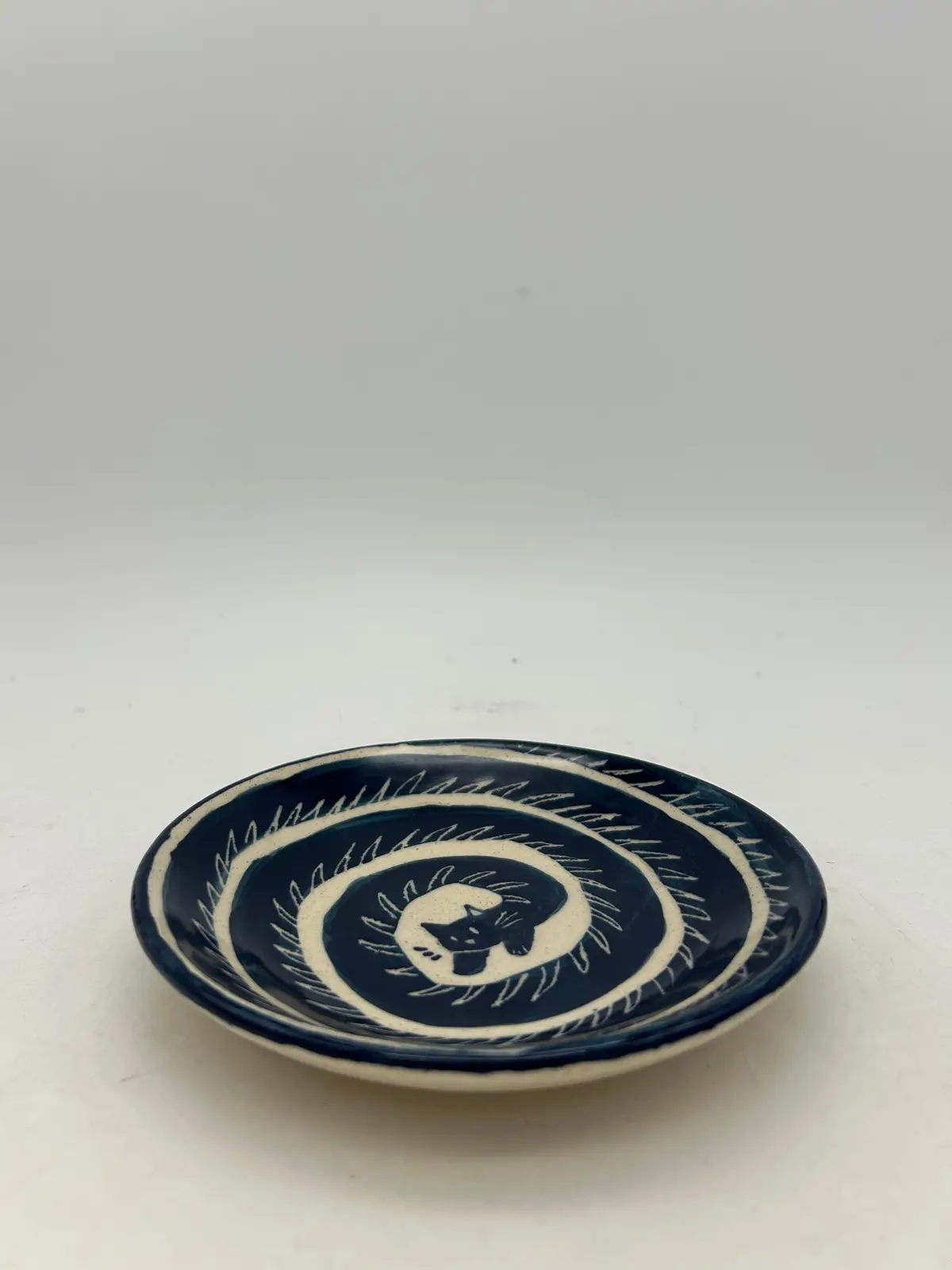 Tabby Spiral Snack Plate 1
