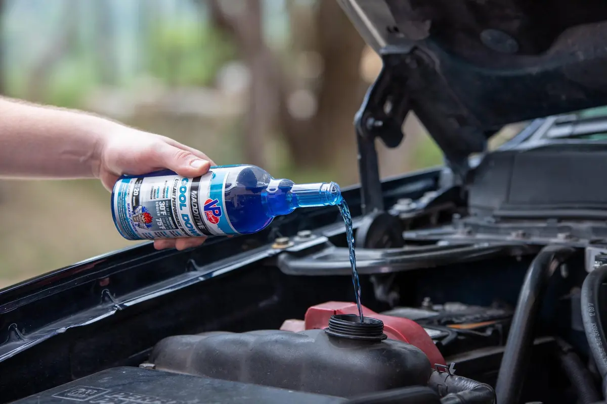 Vp Racing Cool Down Coolant Additive 16Oz - 2085 2