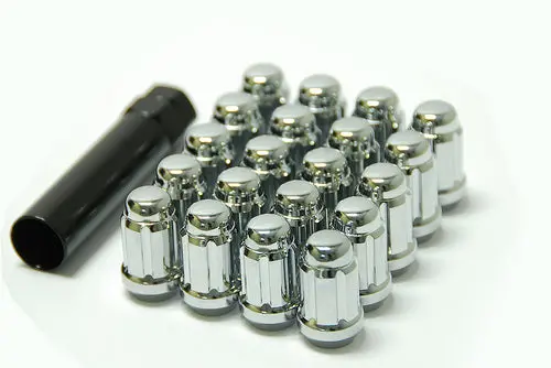 Muteki Spline Lug Nuts Closed End - Chrome 1